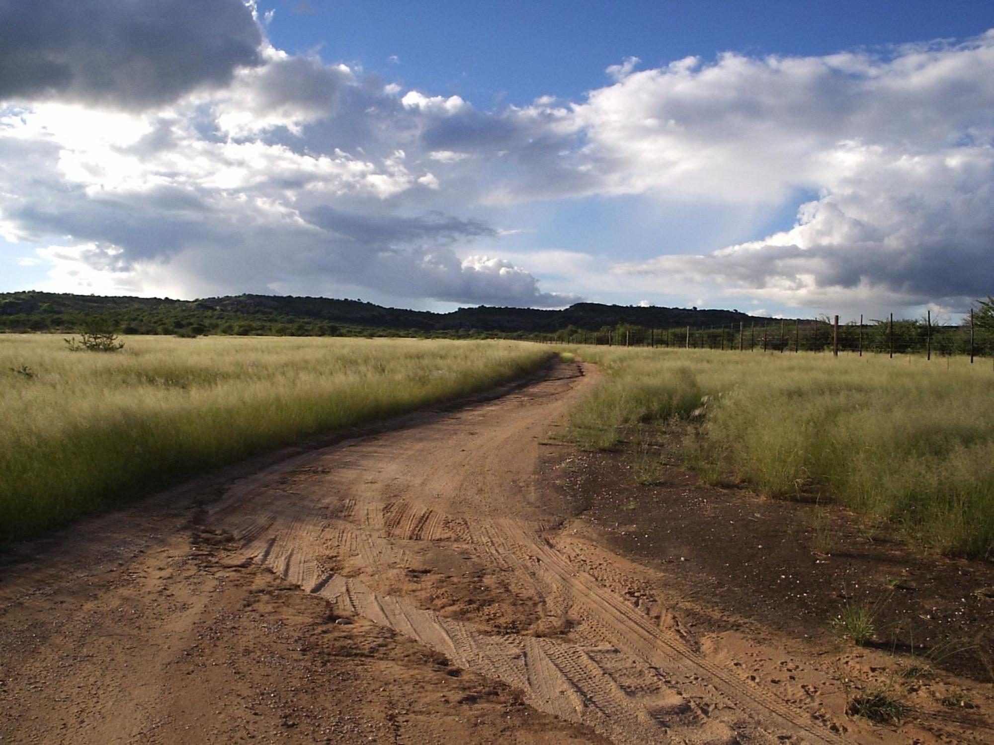 Sasa Safari Camp & Tours Vila Outjo Exterior foto